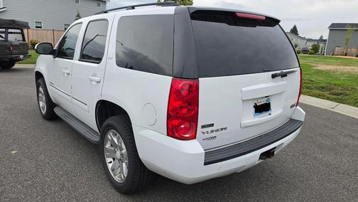 White 2012 GMC Yukon SLT
