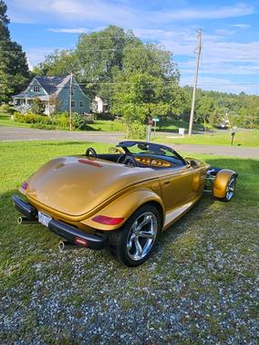Gold 2002 Chrysler Prowler Base