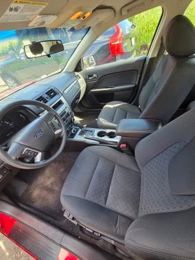 Red 2011 Ford Fusion SE