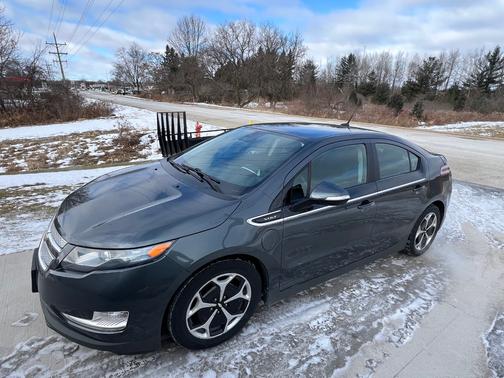 2013 Chevrolet Volt Base