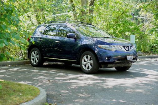 Blue 2010 Nissan Murano SL