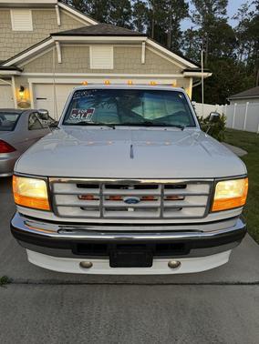 1996 Ford F-350 XL Crew Cab DRW
