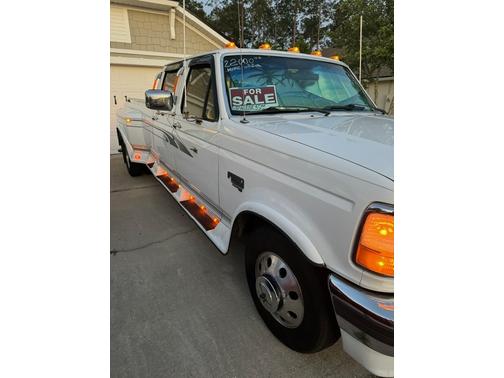 1996 Ford F-350 XL Crew Cab DRW