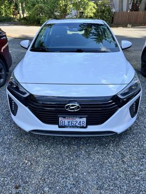2018 Hyundai IONIQ Hybrid Limited