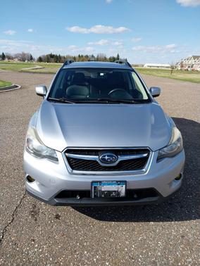 Silver 2014 Subaru XV Crosstrek 2.0i Limited