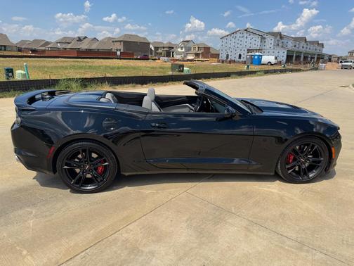 Black 2023 Chevrolet Camaro 2SS