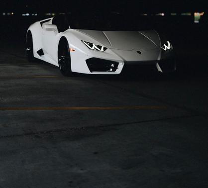 White 2019 Lamborghini Huracan LP580-2S