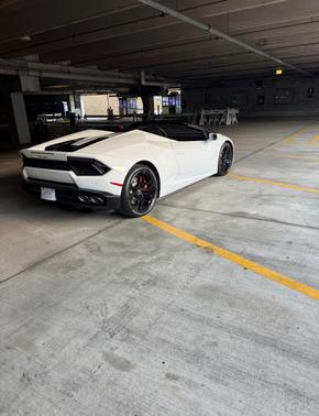 White 2019 Lamborghini Huracan LP580-2S