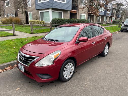 2018 Nissan Versa 1.6 SV