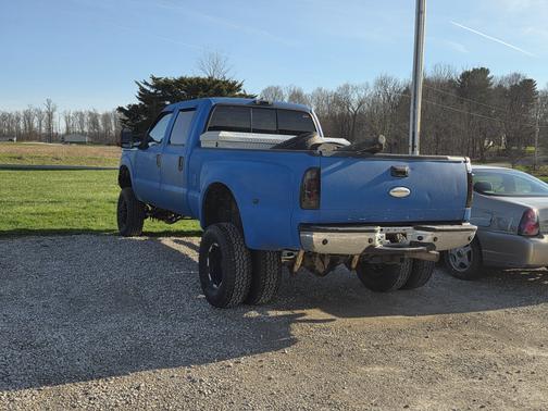 Blue 2004 Ford F-350 Lariat Crew Cab Super Duty