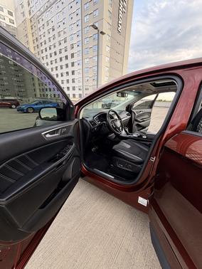 Red 2015 Ford Edge Sport