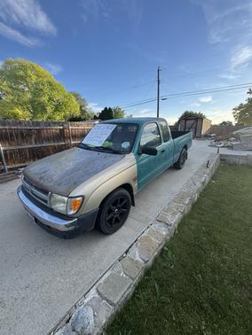 Green 1998 Toyota Tacoma Xtracab