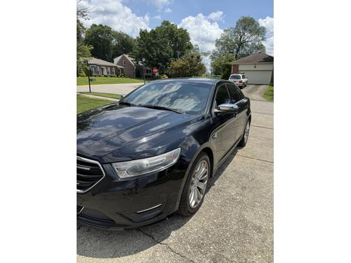 2017 Ford Taurus Limited