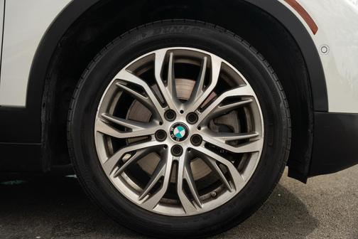White 2019 BMW X2 sDrive28i