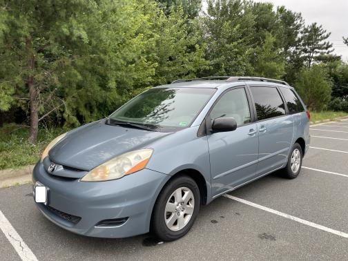 2007 Toyota Sienna LE