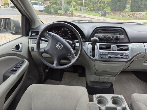 Silver 2005 Honda Odyssey EX