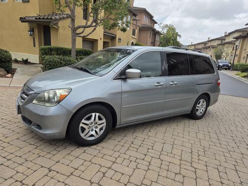 Silver 2005 Honda Odyssey EX