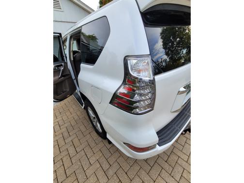 2016 Lexus GX 460 Base