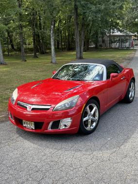 2008 Saturn Sky Red Line