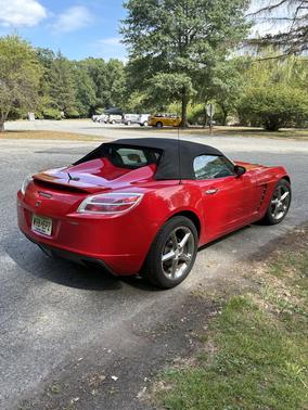 2008 Saturn Sky Red Line