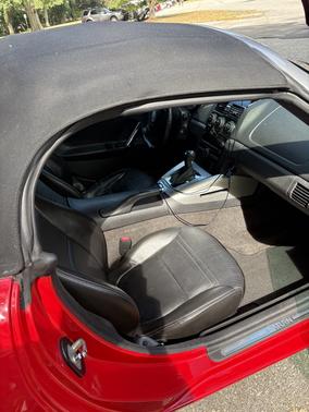 Red 2008 Saturn Sky Red Line