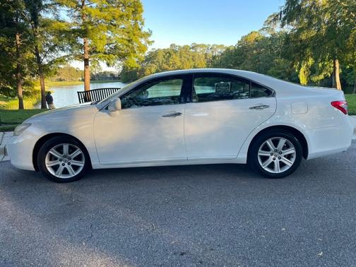 White 2007 Lexus ES 350 Base