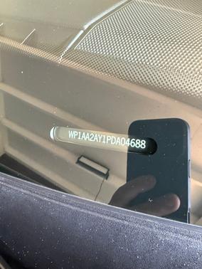 2023 Porsche Cayenne Cayenne Platinum Edition