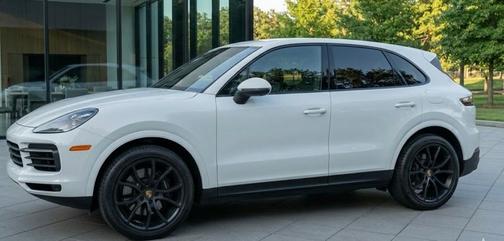 2023 Porsche Cayenne Cayenne Platinum Edition