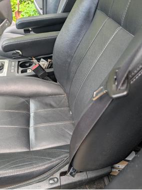 Gray 2013 Land Rover LR2 Base