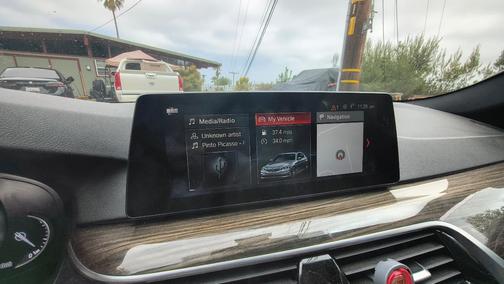 Silver 2019 BMW 530e iPerformance