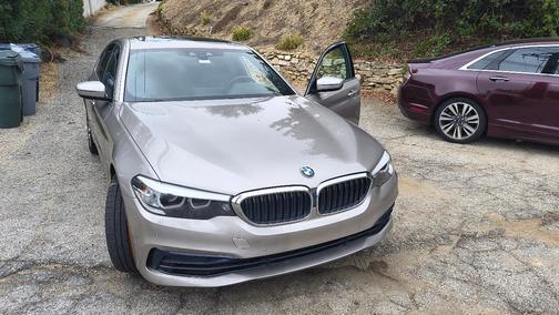 Silver 2019 BMW 530e iPerformance