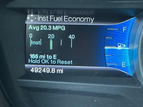 Silver 2014 Ford Explorer XLT