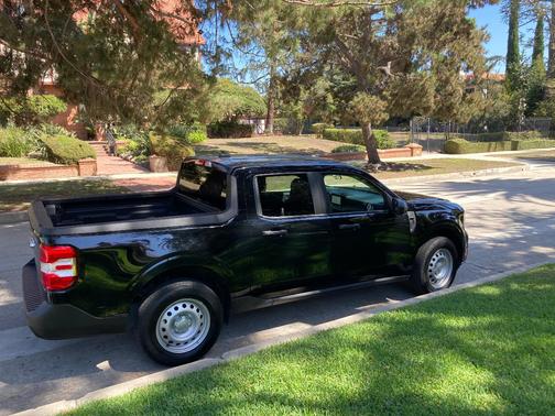 Black 2024 Ford Maverick XL