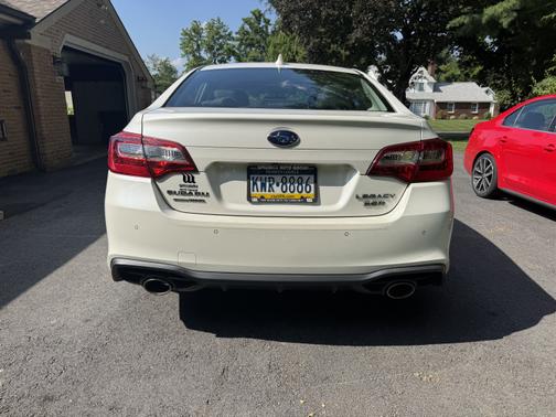 2018 Subaru Legacy 3.6R Limited