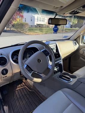 2007 Mercury Mountaineer Base