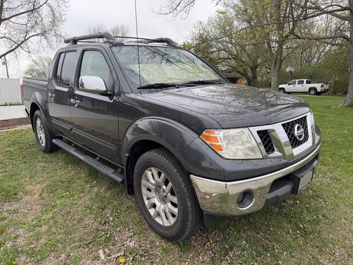 2010 Nissan Frontier LE