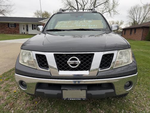 2010 Nissan Frontier LE