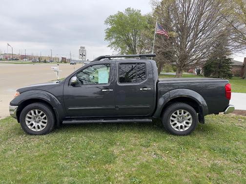 2010 Nissan Frontier LE