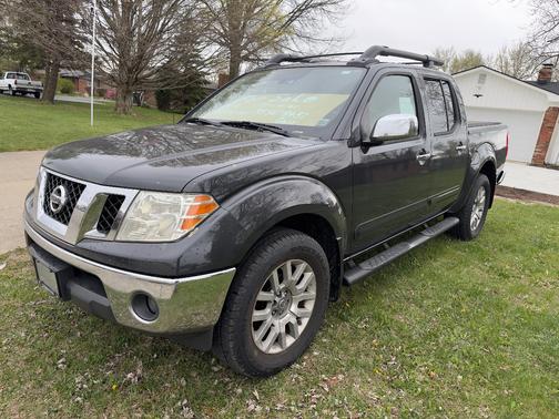 2010 Nissan Frontier LE