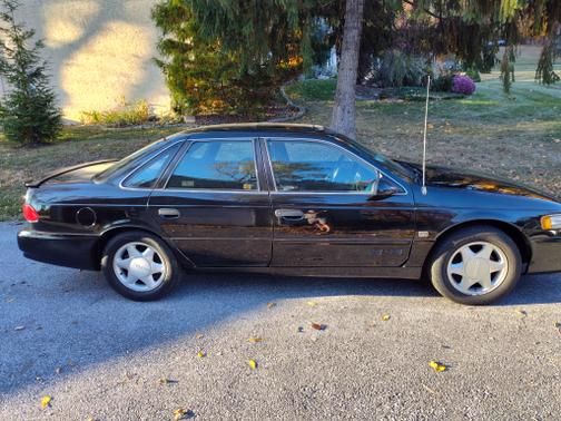 1993 Ford Taurus SHO