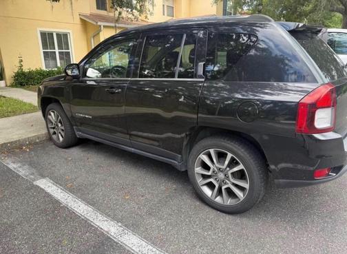 Black 2016 Jeep Compass Latitude