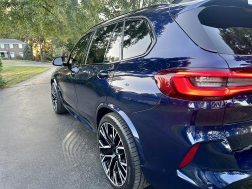 2022 BMW X5 M Base