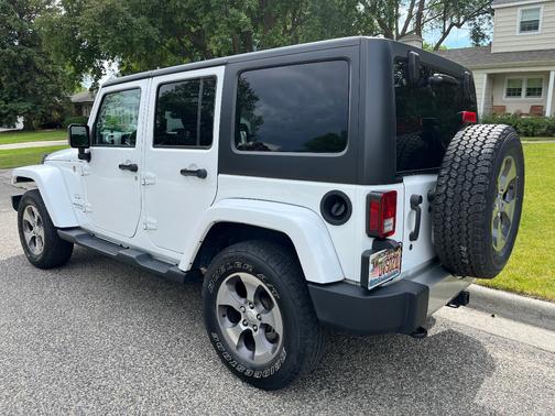 White 2017 Jeep Wrangler Unlimited Sahara
