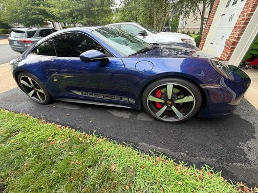 Blue 2020 Porsche 911 911 Carrera S