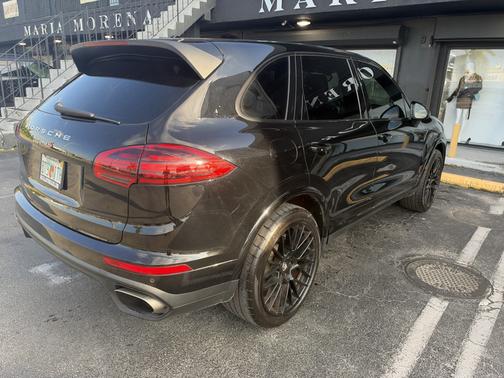 Black 2017 Porsche Cayenne Cayenne Platinum Edition