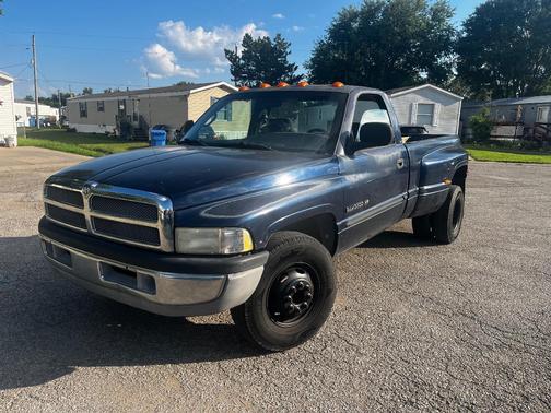 Blue 2001 Dodge Ram 3500 DRW