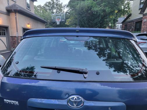 2005 Toyota Matrix Base