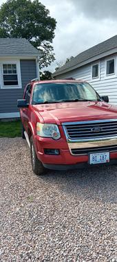 Red 2007 Ford Explorer XLT