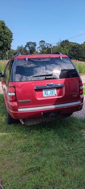 Red 2007 Ford Explorer XLT