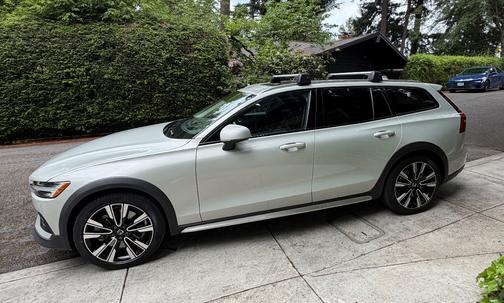 Silver 2020 Volvo V60 Cross Country T5